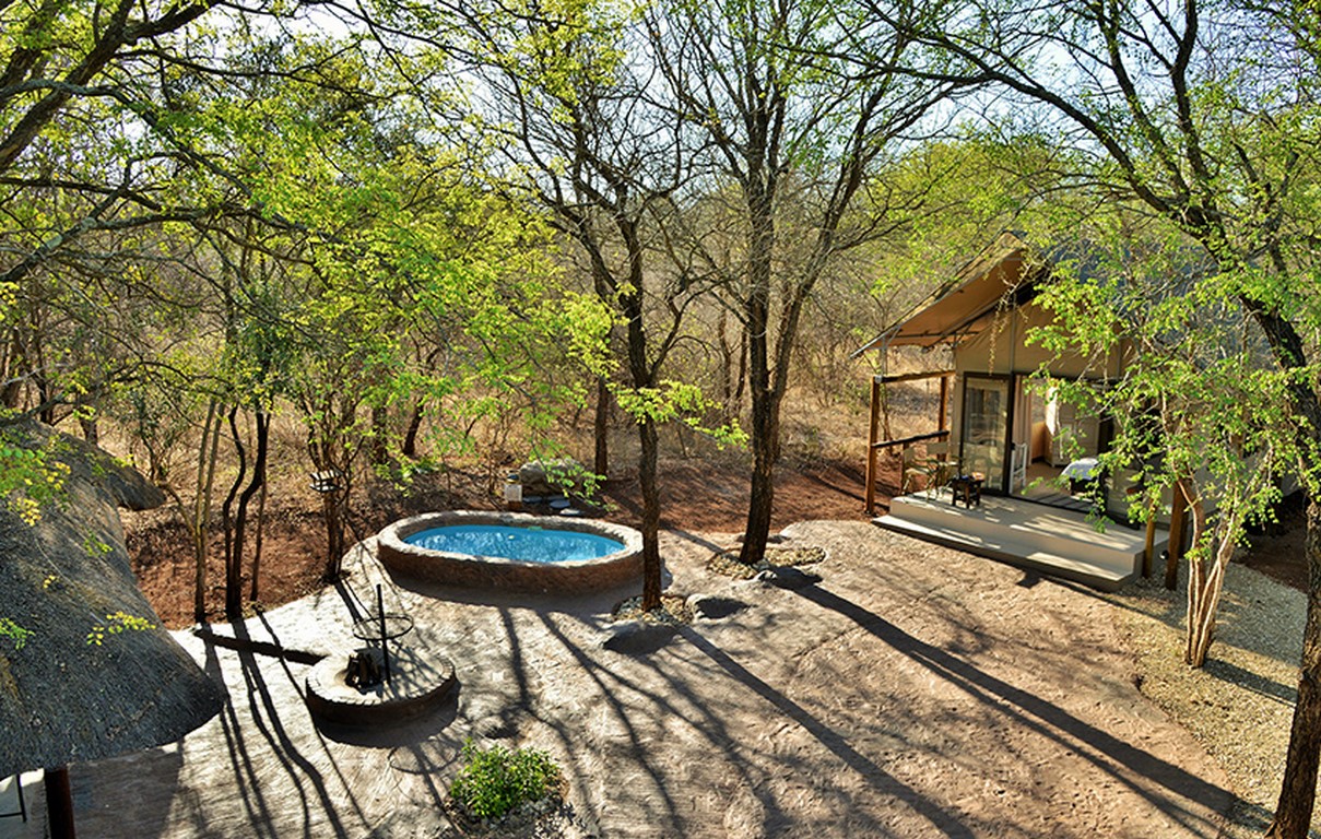 jackalberry TENT-VIEW-1 (Copy)