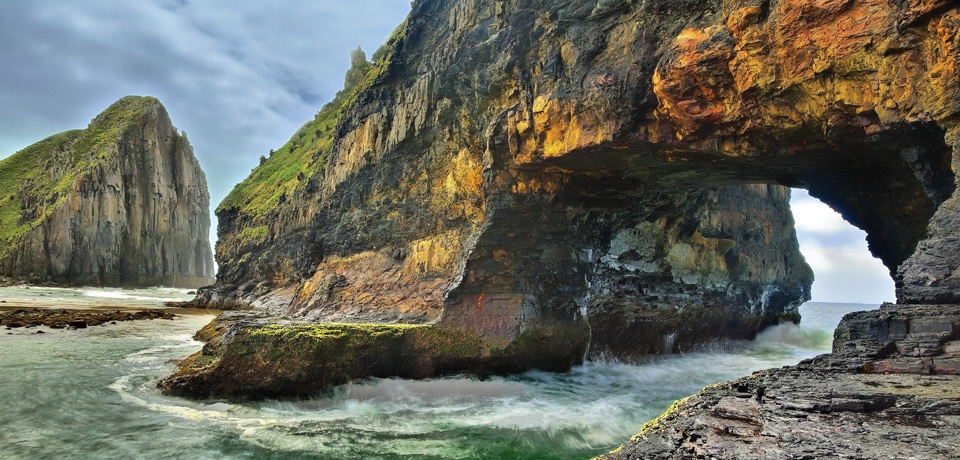 The Iconic Hole in the Wall